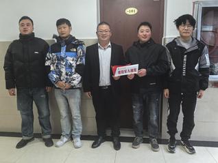 退伍不褪色，永葆军人本色